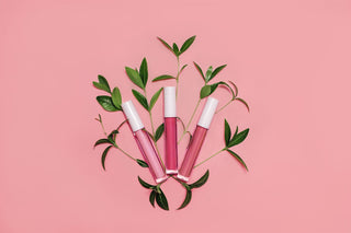 What Is Lip Gloss Made Of? The Benefits of Key Ingredients - Kaja Beauty